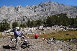 Stanley, stephen, barb and shasta at the outlet of the upper surprise valley lake [sat sep 1 14:33:43 mdt 2018]